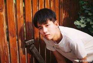 张耀圈内爆料是真的吗还是假的,真相揭秘，是实锤还是谣言？  第3张